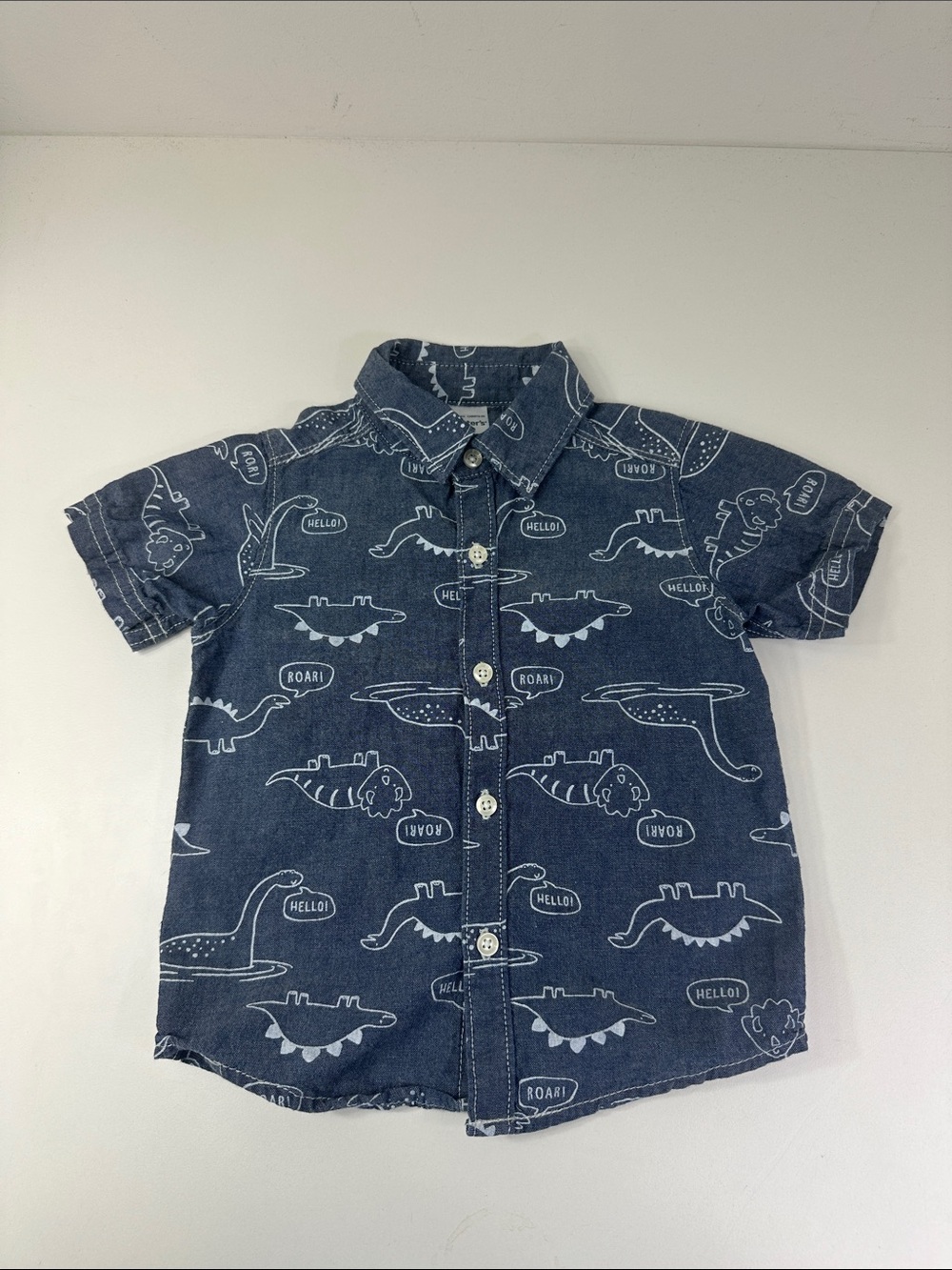 Carters Baby Size 18M Dinosaur Button Up Shirt “Hello” “Roar” Graphics Cute Kids